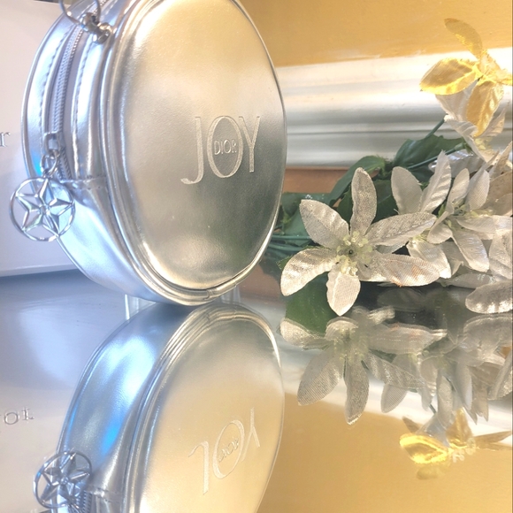 Dior - Picture 4 of 11